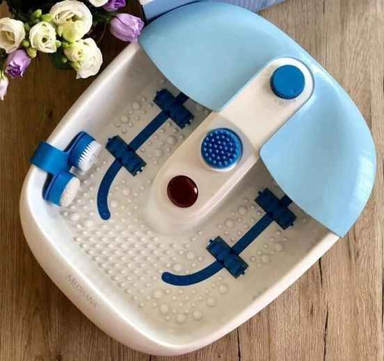 Bồn ngâm và massage chân Medisana FS-90L foot spa 3