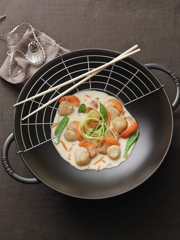 Chảo xào Staub 30cm kèm vung và giá ráo dầu 1