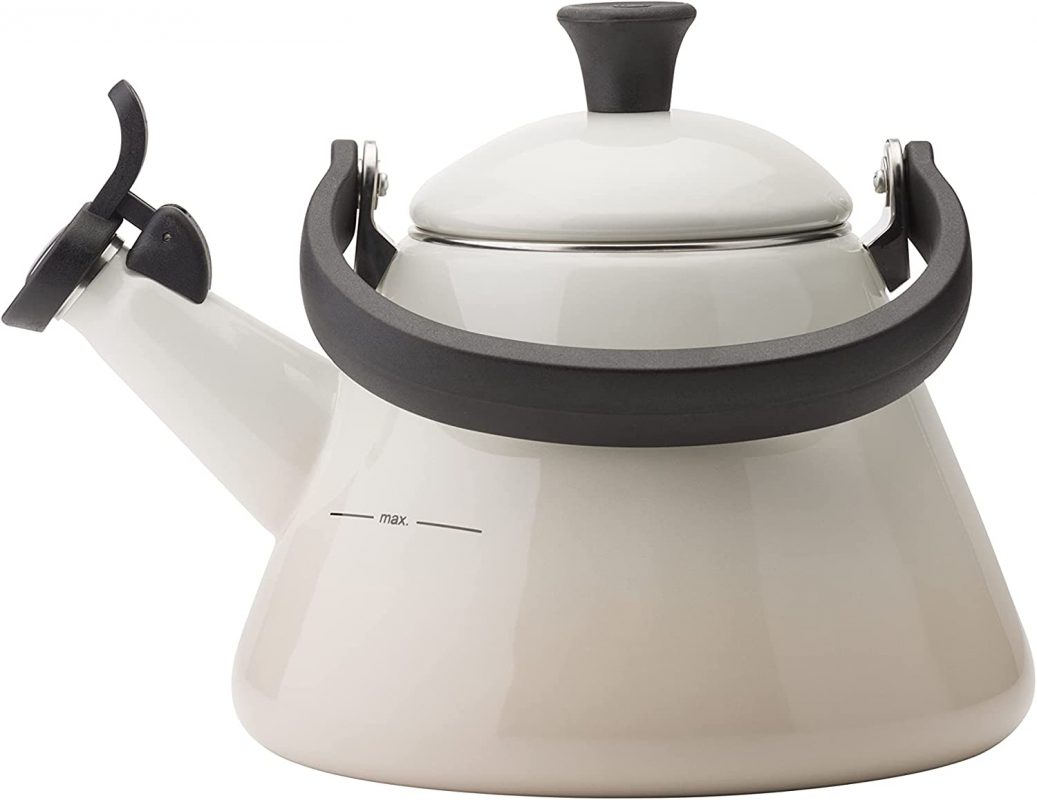 Ấm Đun Nước LeCreuset Wasserkessel Kone 1,6 lit màu Trắng